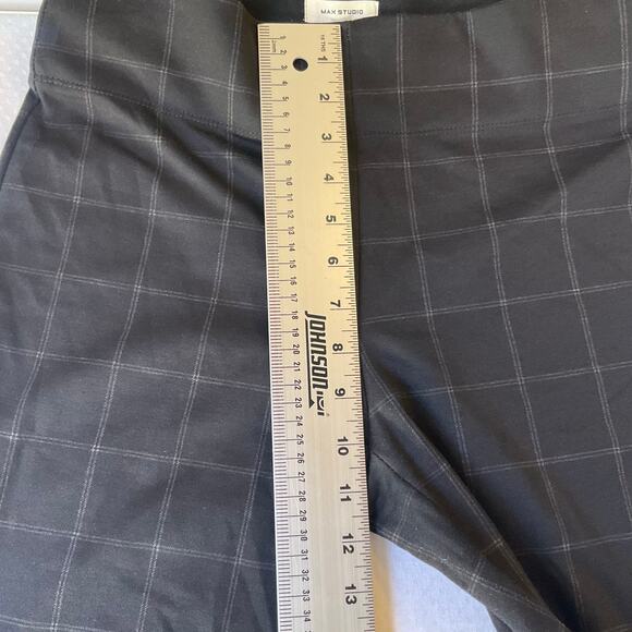 Max Studio Women Khaki Jeggings size 29 Black Plaid Tummy Control Stretch PullOn - Picture 6 of 11